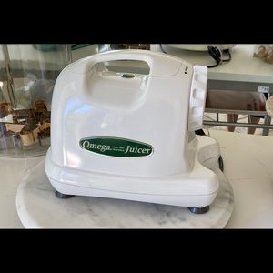 Last price! Omega Juicer